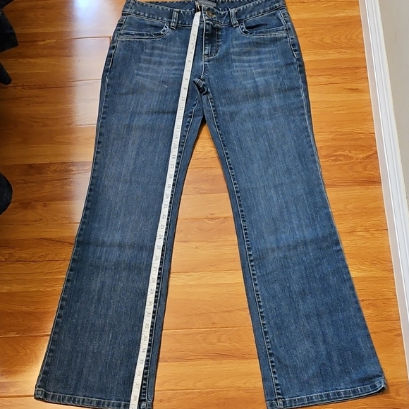 Women's Blue Jeans - Picture 1 of 3